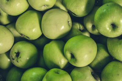 كم سعرة حرارية في التفاح الأخضر